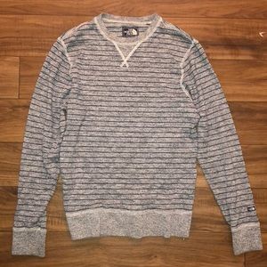 North face long sleeve
